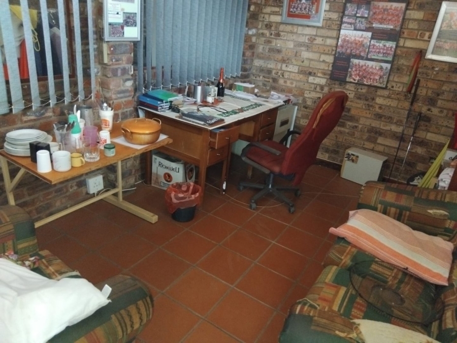 Commercial Property for Sale in La Hoff North West
